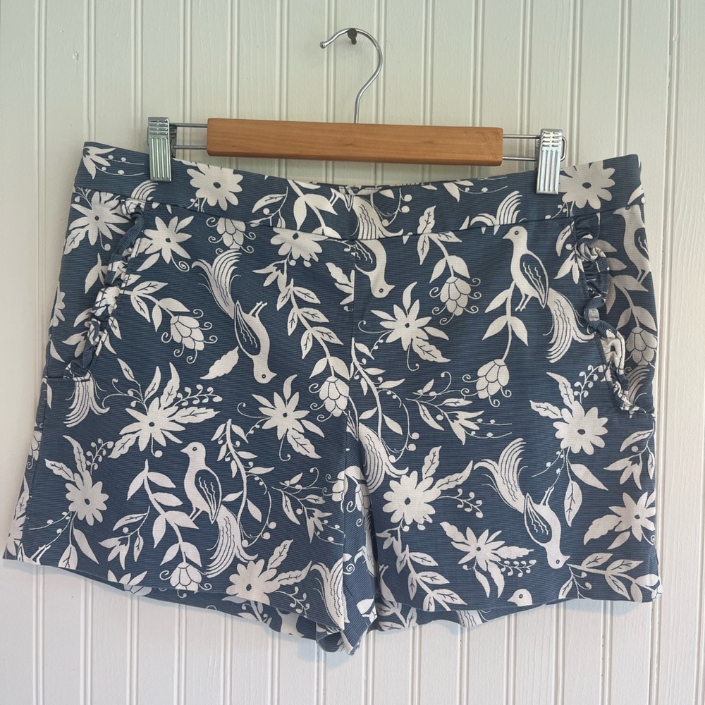 LOFT Floral Bird Ruffle Shorts 10